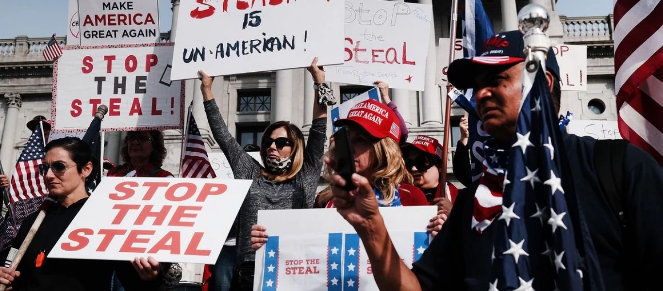 Το Facebook διαγράφει όσους καταγγέλλουν τη νοθεία κατά του Ντ.Τραμπ - «Σκοτεινές» στιγμές για τη δημοκρατία